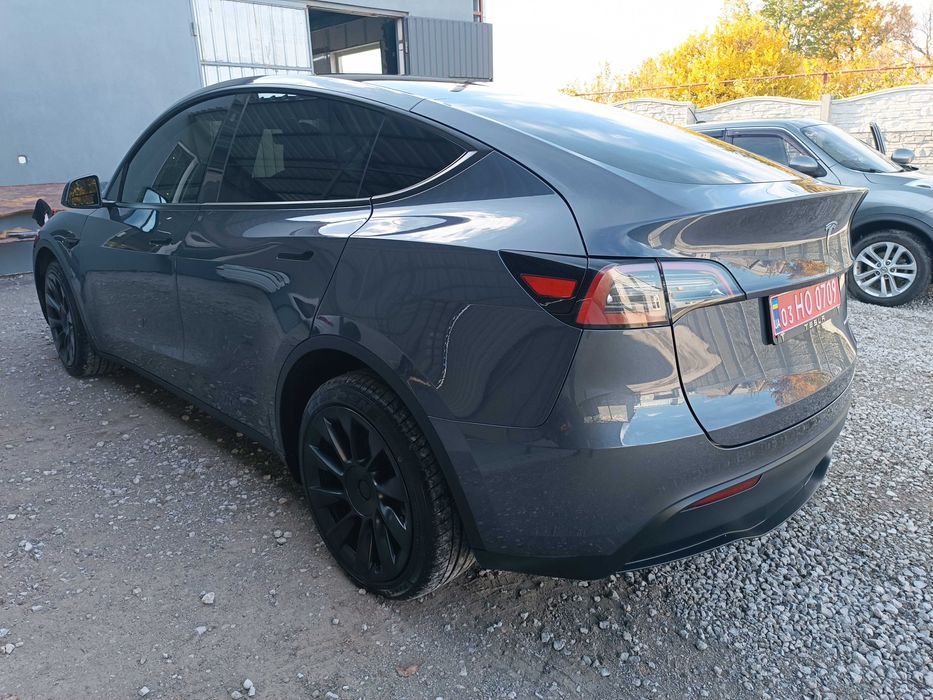 продам Tesla Model Y 2023 Long Range 82 kWh Dual Motor
