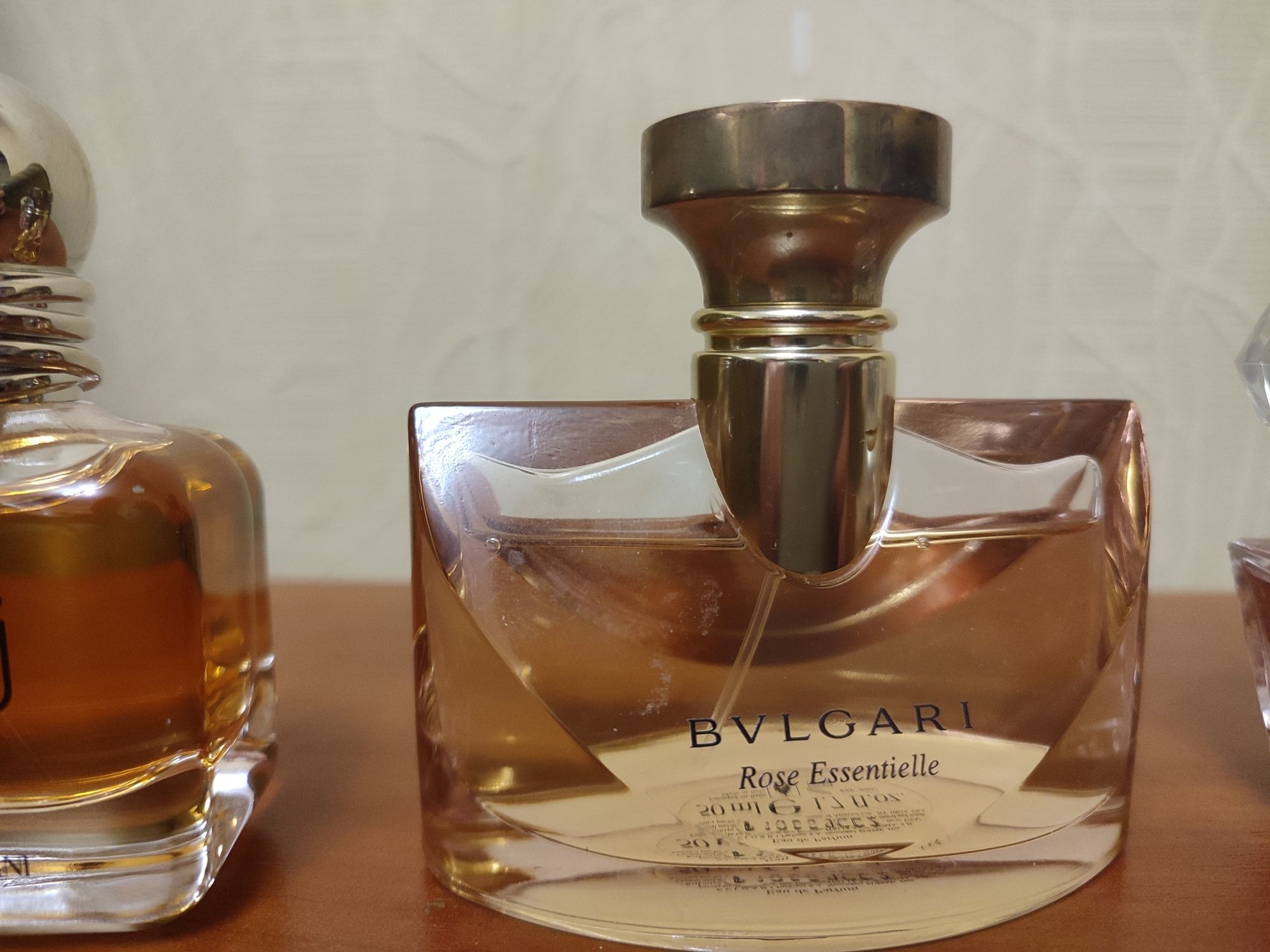 Парфумированная вода Bvlgari Rose essentielle 50 мл