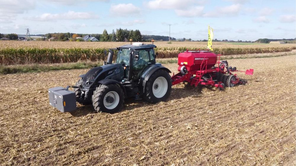 Strip Till Siew pasowy siew bezorkowy Horsch Focus