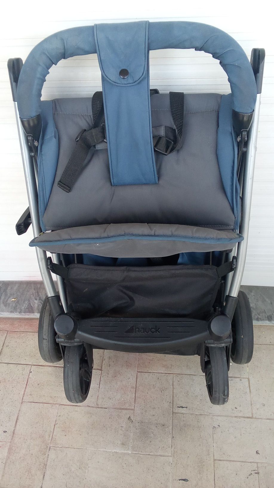 CARRO PASSEIO Criança. 5 Fotos