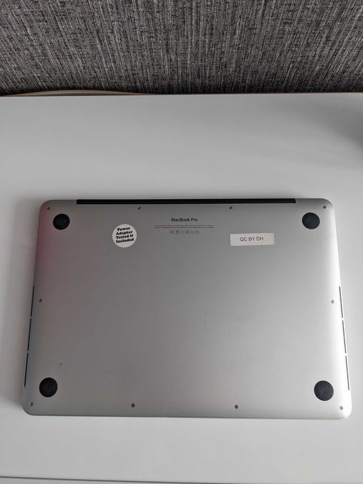 Apple MacBook Pro 2013 акум 100%