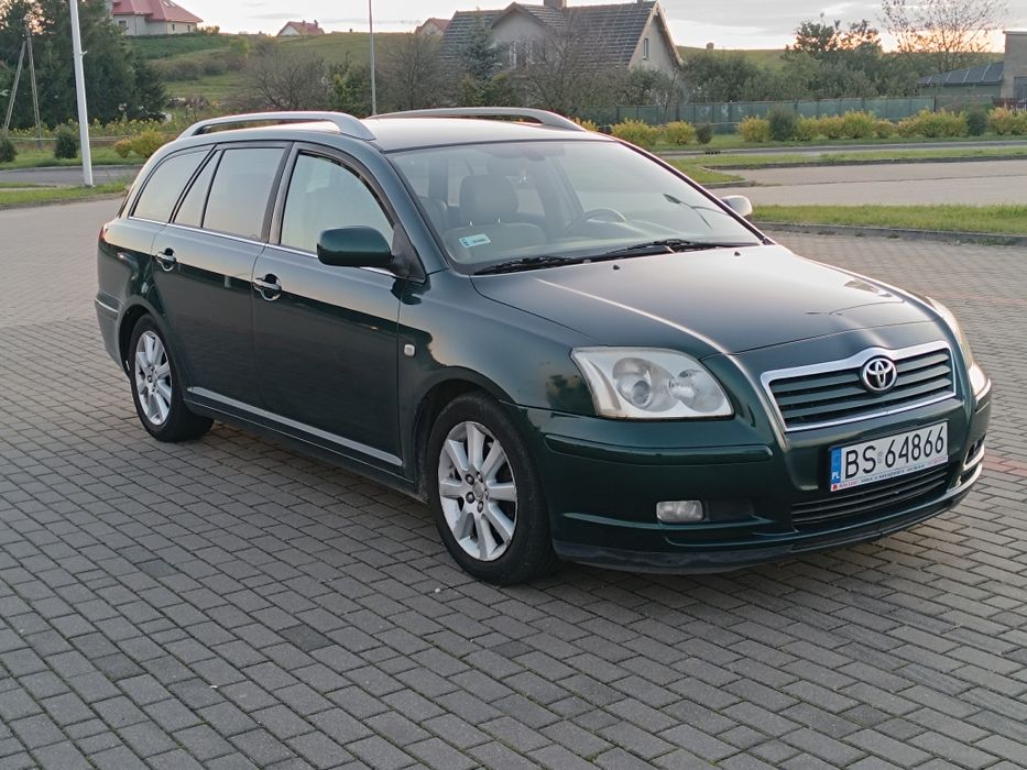 Sprzedam Toyota Avensis silnik 2.0 stan bdb
