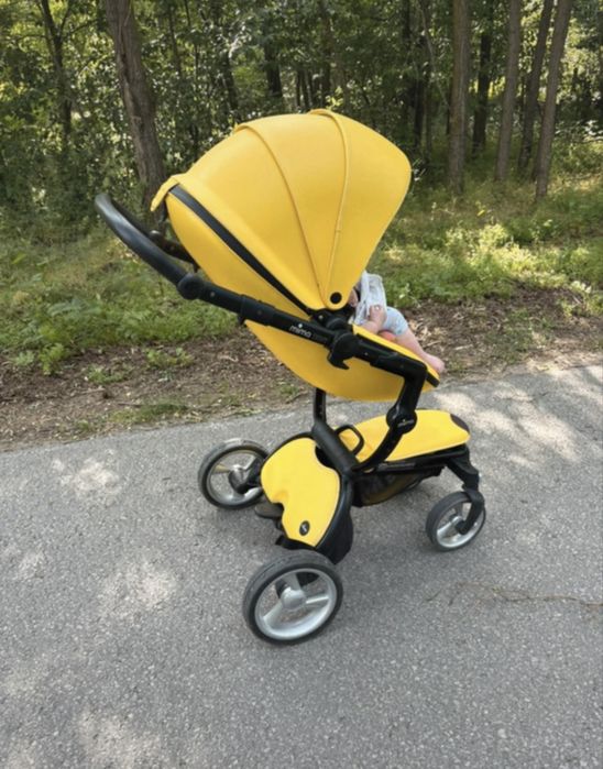 Wózeczek  2w1 Mima Xari Yellow edition.