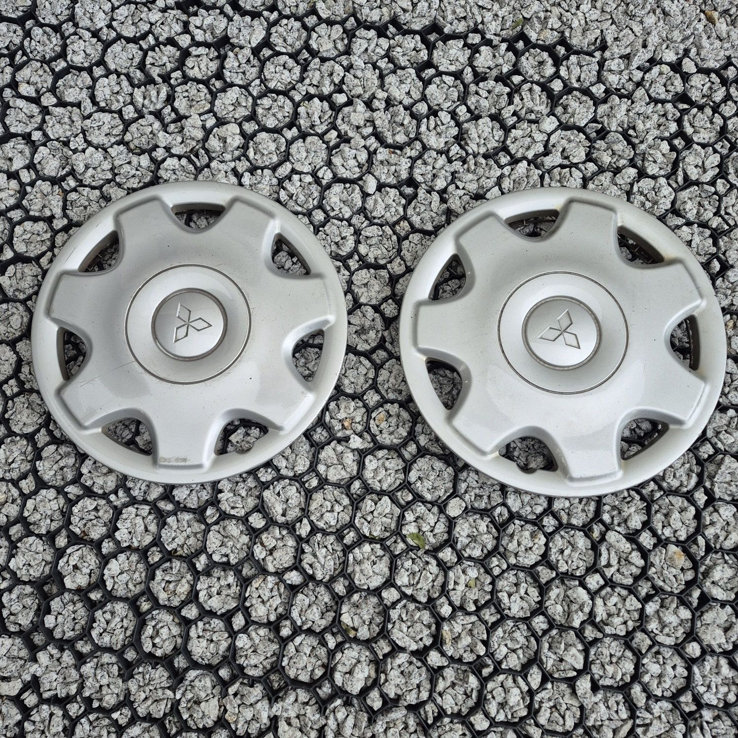 Kołpaki do Mitsubishi Space Star 14"