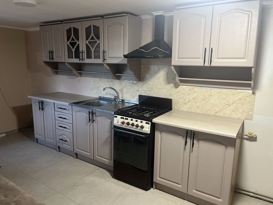 Кухонні меблі 2,6 м