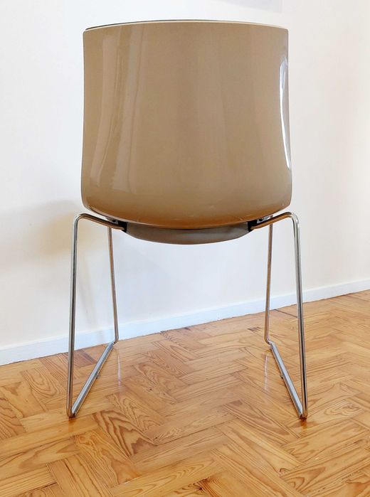 6 Cadeiras de sala Arper