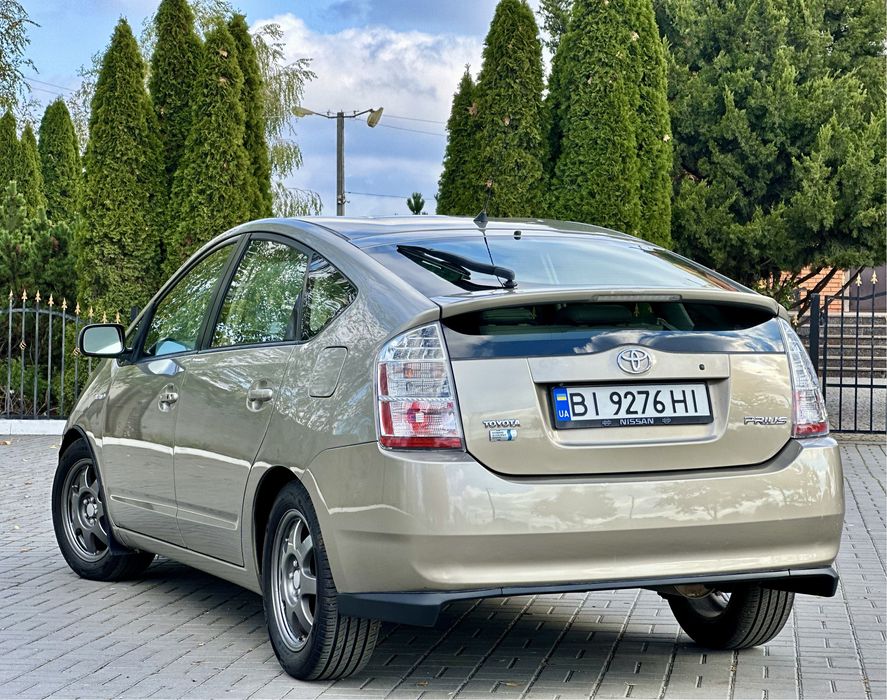 ПРОДАЖ ТЕМІНОВИЙ 5999! Ціна на 3Дні! Toyota Prius Гібрид 1.5 Автомат