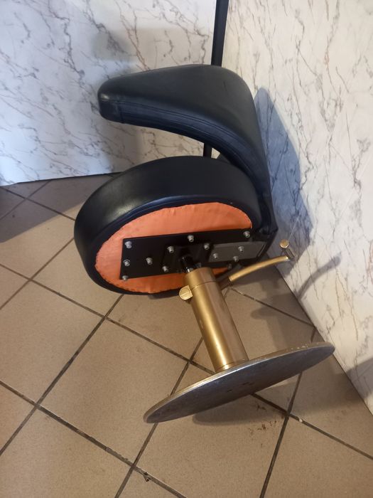 Cadeira. P. Salão..de cabeleireiro..