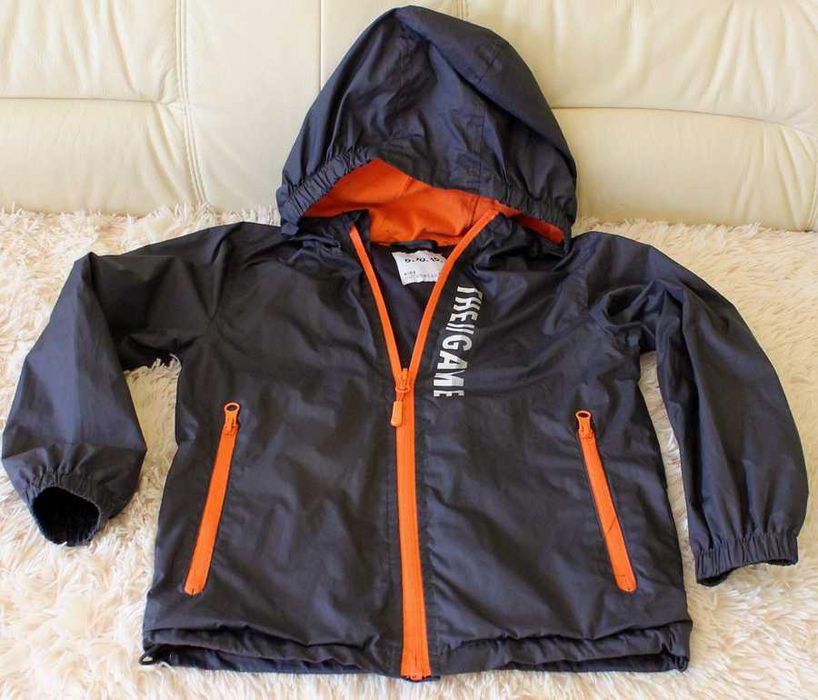 5-10-15  Przeciwdeszczowa kurtka z kapturem -122 cm