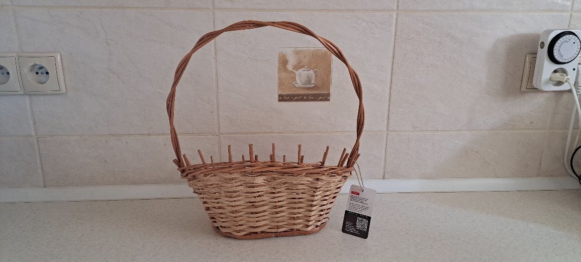 Nowy koszyk wiklinowy Wicker na kompozycje kwiatowe lub prezenty