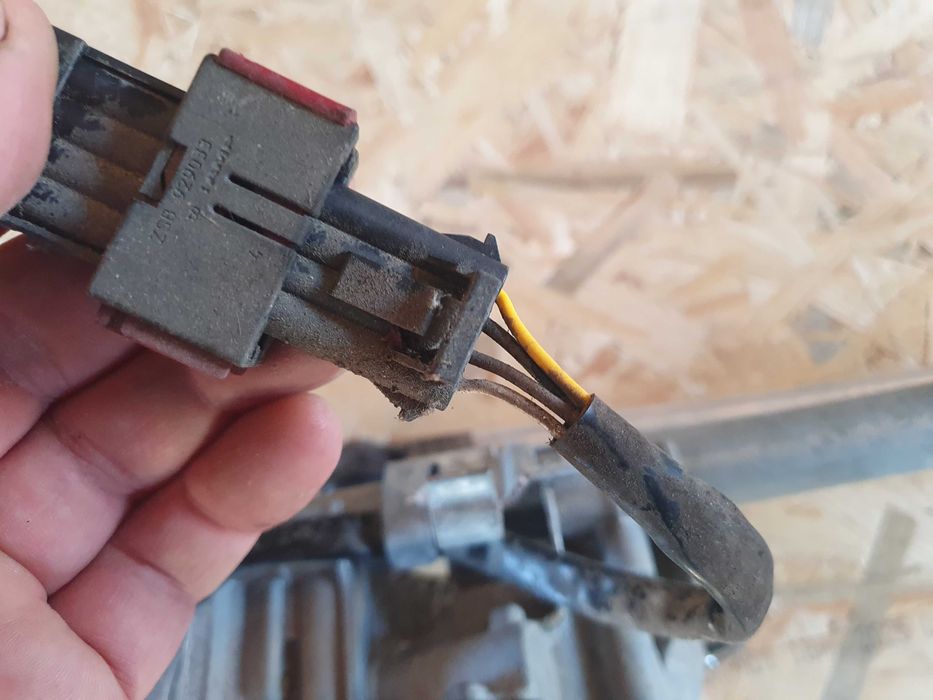 Mechanizm silniczek wycieraczek przód Opel Vectra c Signum