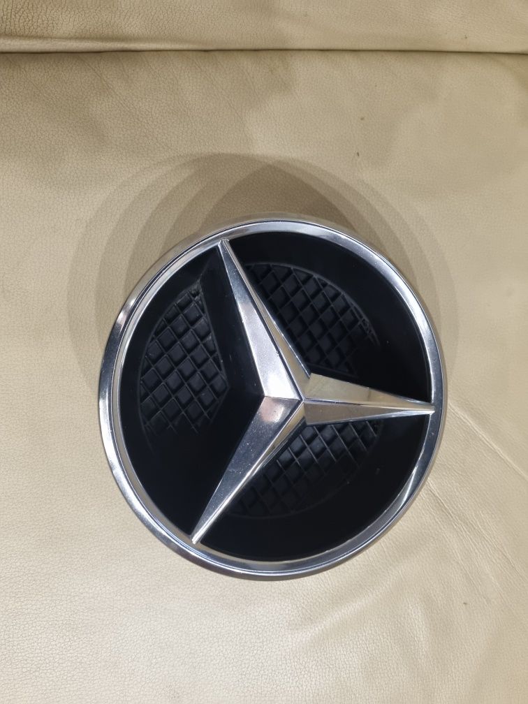 Mercedes A B C E Cla Gla Cls emblemat znaczek gwiazda grill chrom oryg