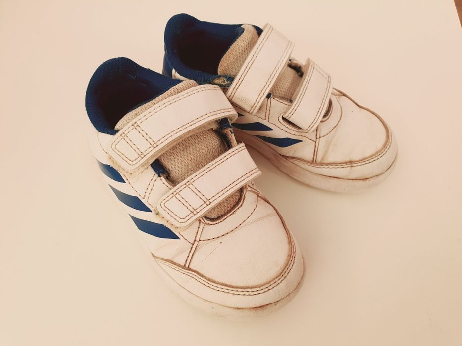 Buty sportowe ADIDAS oryginalne na rzepy r. 26