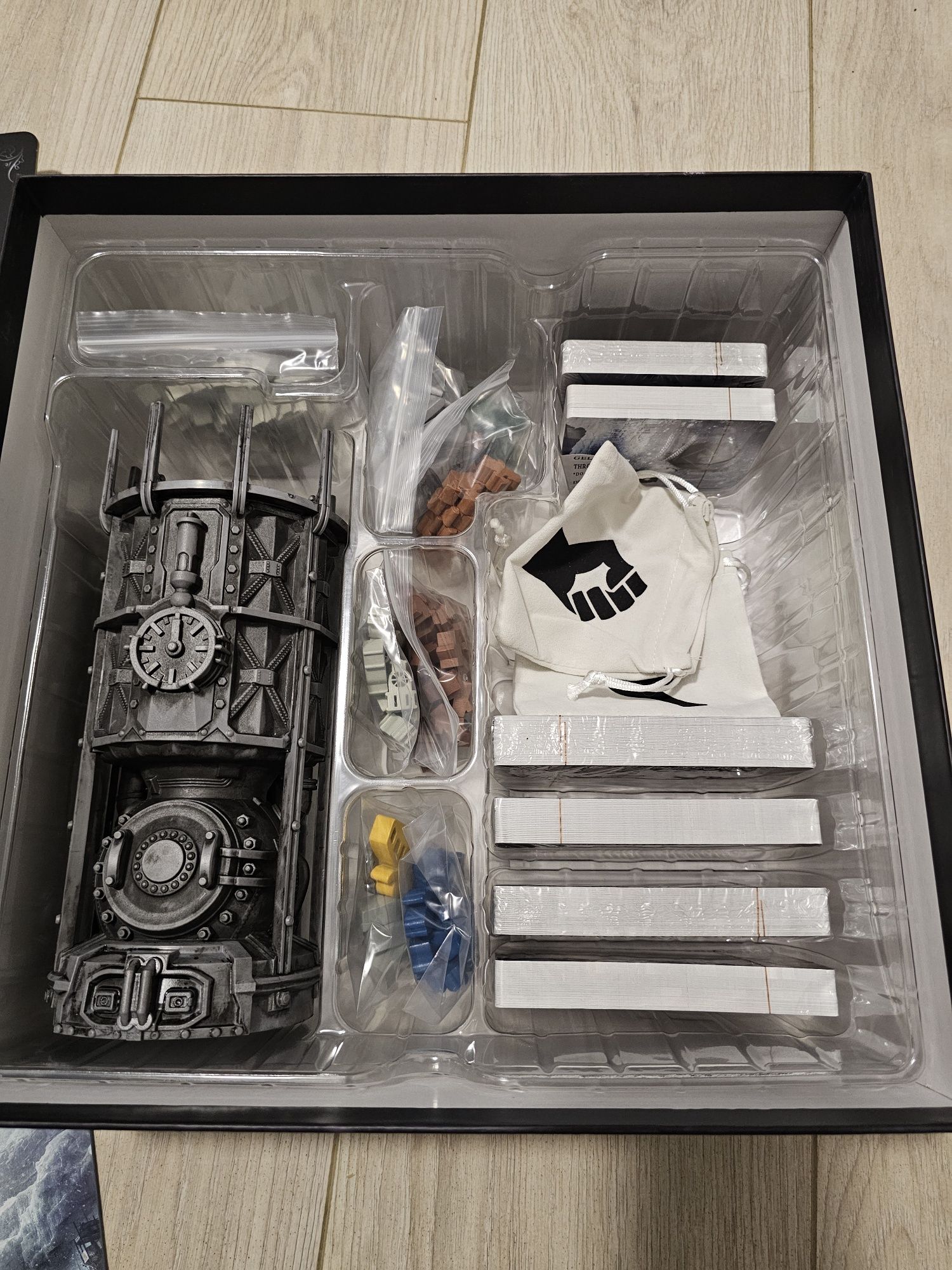 Gra planszowa Frostpunk (EN, pre-shaded) + Frostlander Expansion