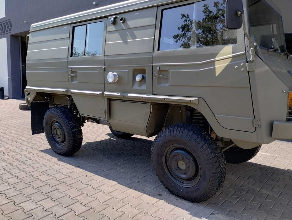 Pinzgauer 4x4 militarny offroad terenowy