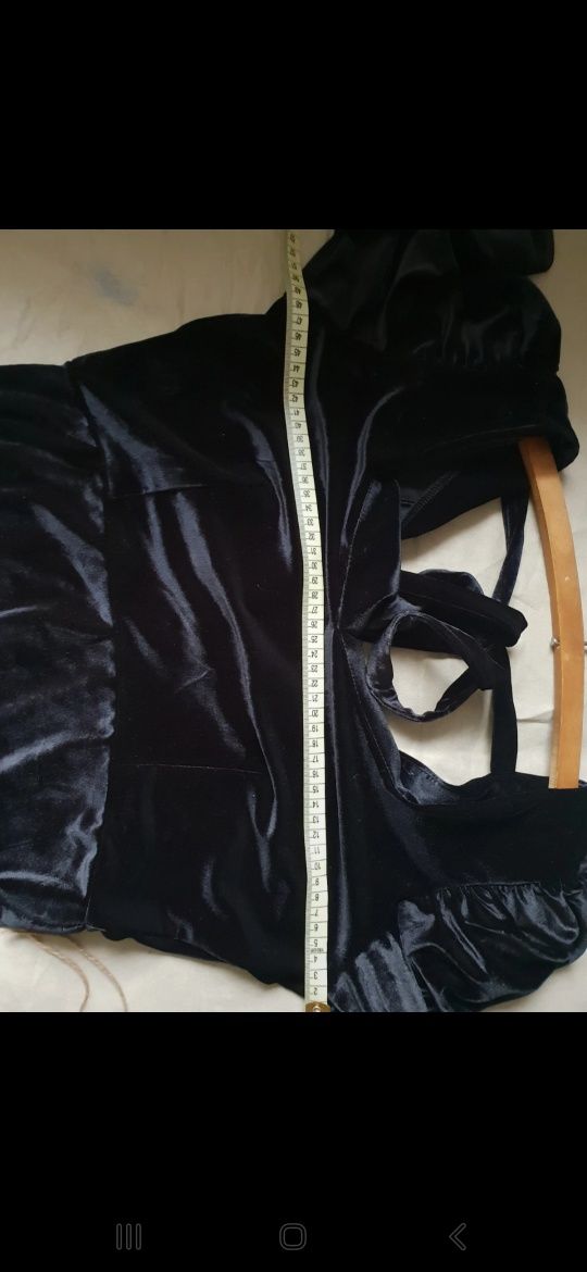 Welurowa sukienka midi Reserved L 40 święta sylwester elegancka