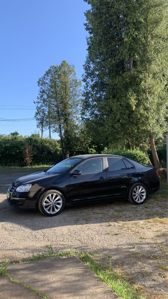 Volkswagen Jetta 1.6 mpi