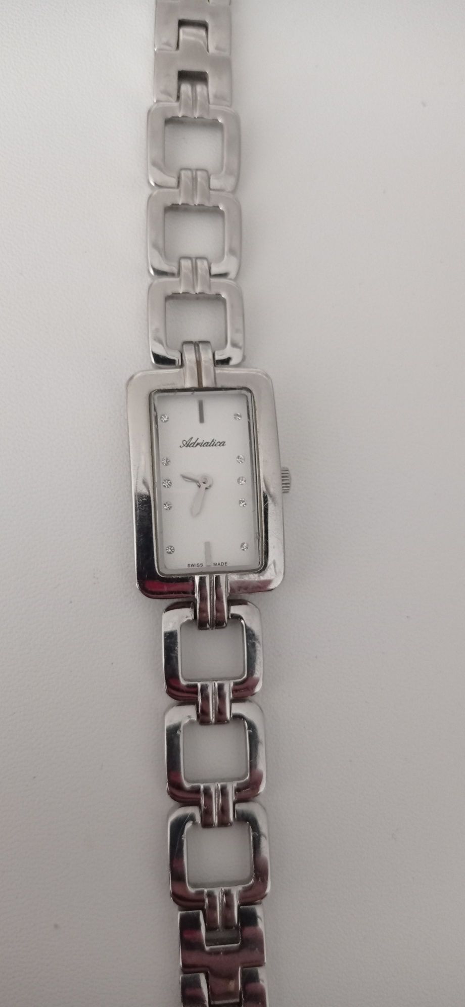 Zegarek damski srebrny Adriatica bransoleta