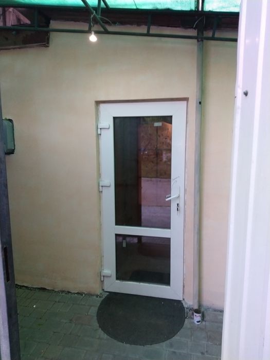 Без комісії. Можлива оренда на 1 міс. Всі зручності. Зупинка кін.мир.