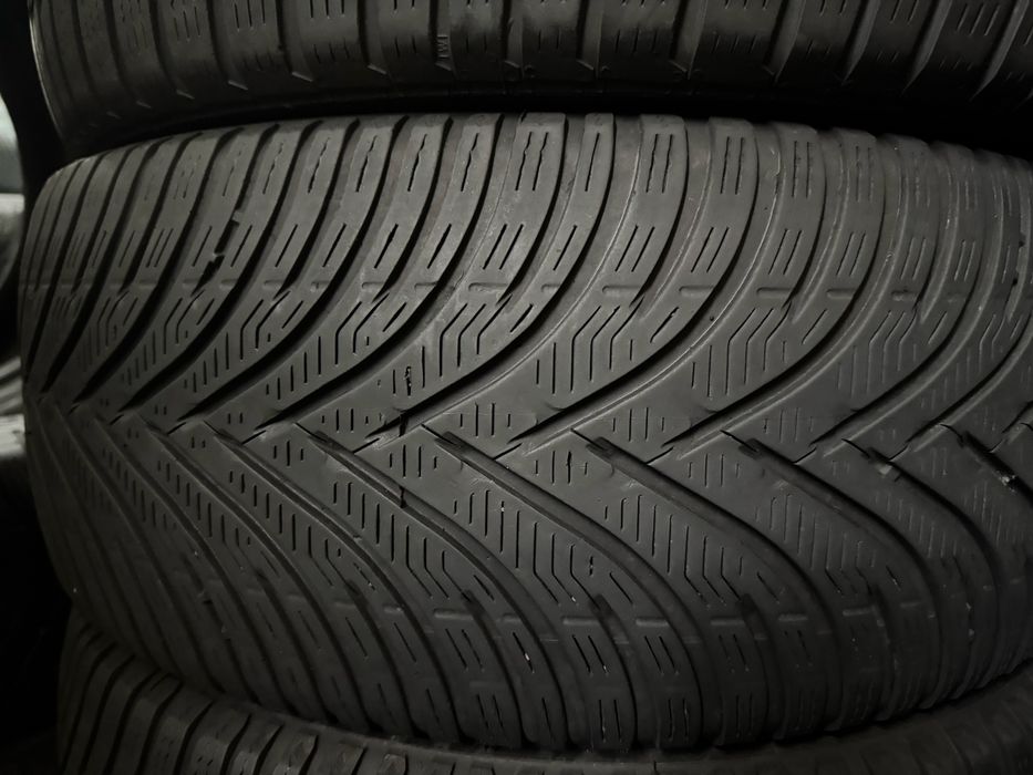 шини б.у зима 225/50 R17 KLEBER Krisalp HP3 склад шин