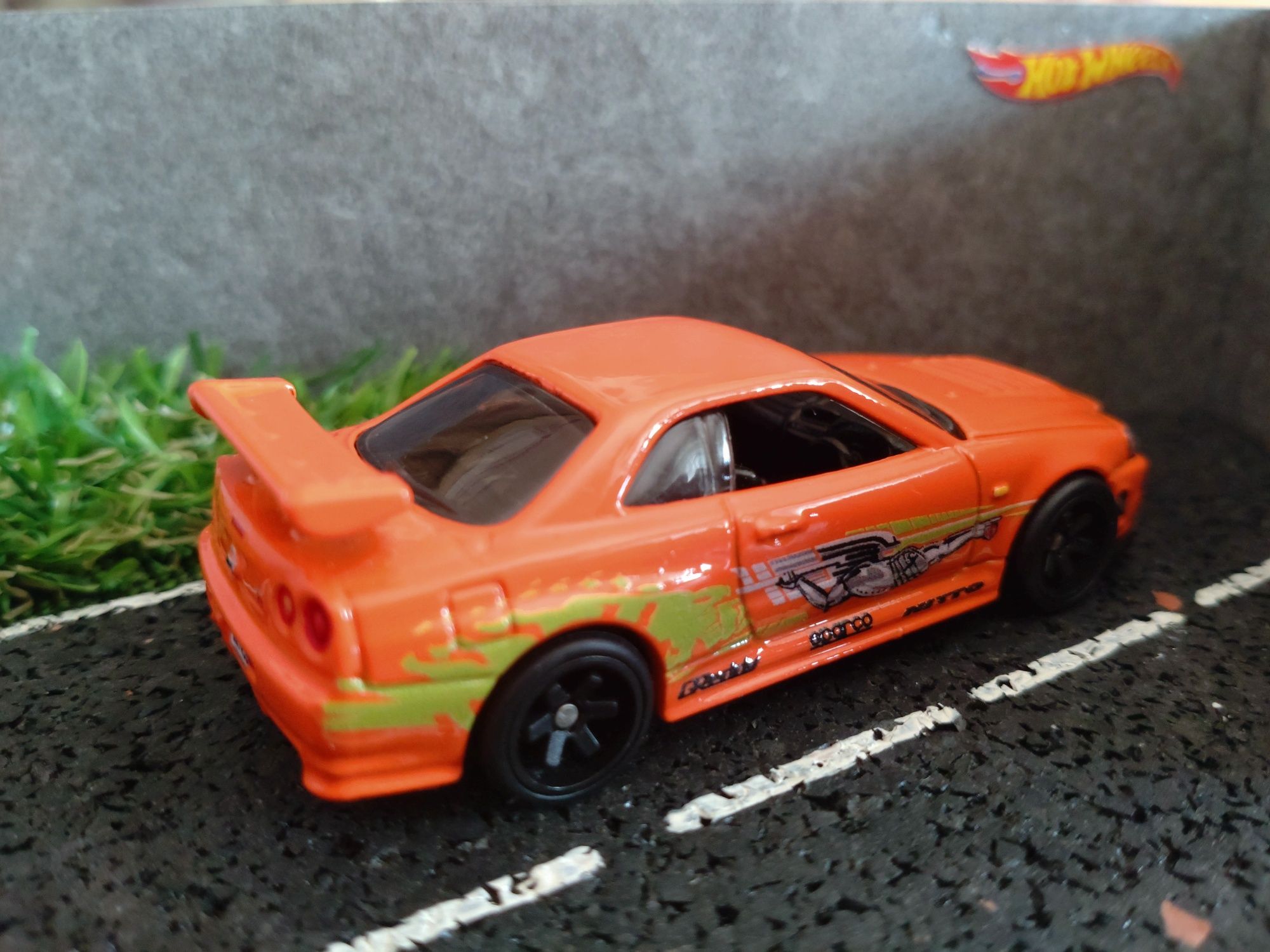 Hot Wheels Premium Nissan Skyline GT-R R34 Fast & Furious