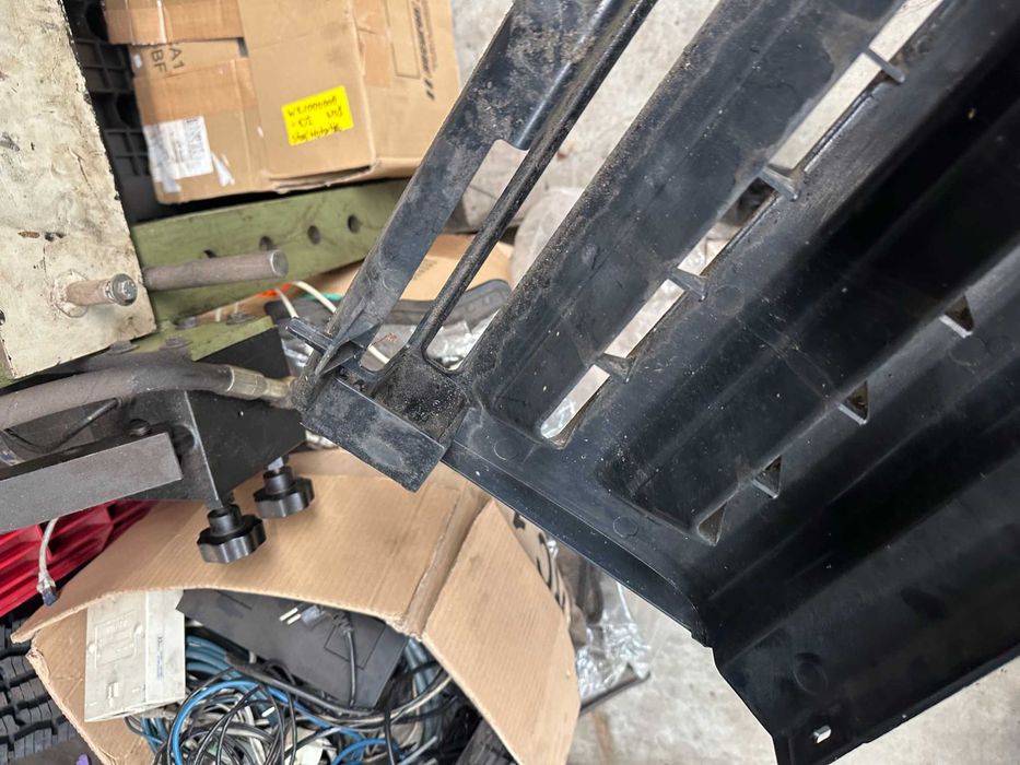 Land Rover Discovery 300 Grelha Original