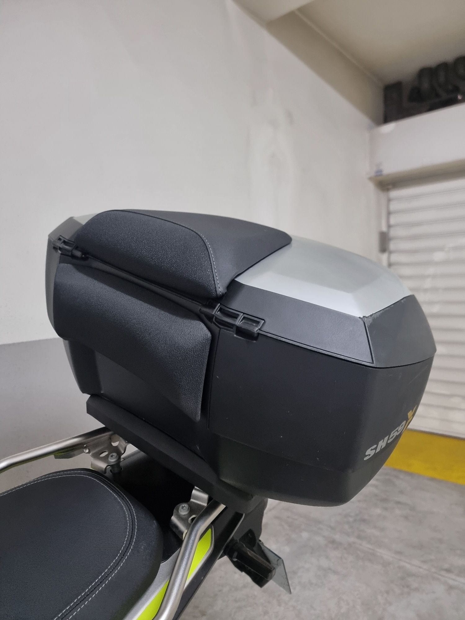 TopCase Shad SH59X