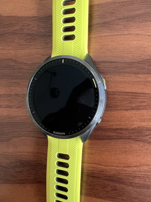 Garmin Forerunner 965