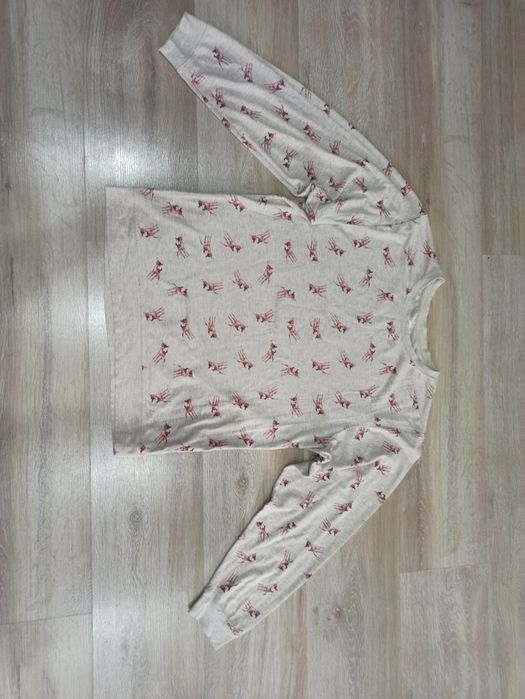 Bluzka z długim rękawem od piżamy.