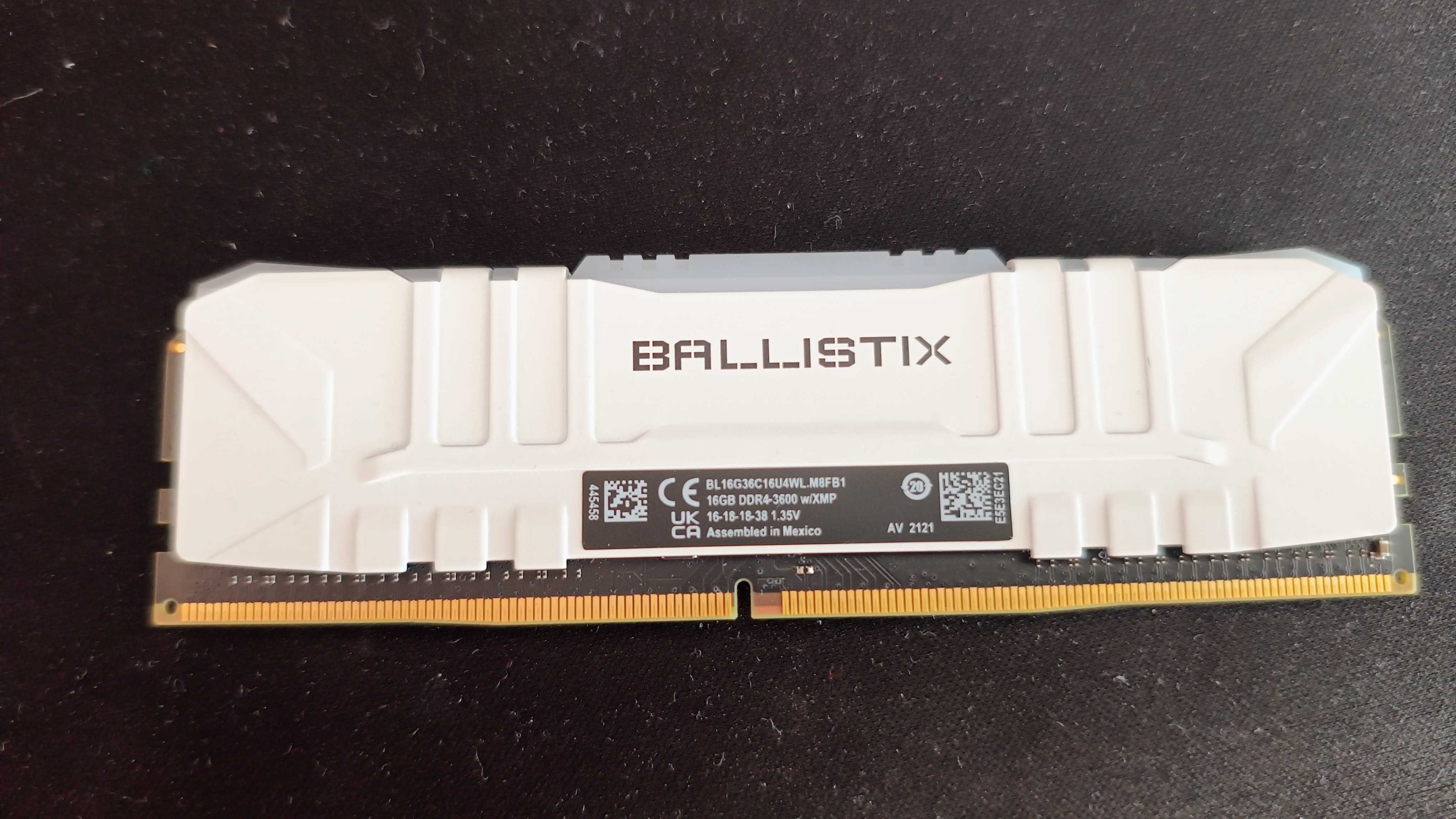 Оперативна пам'ять Crucial DDR4-3600 16384 MB PC4-28800 Ballistix