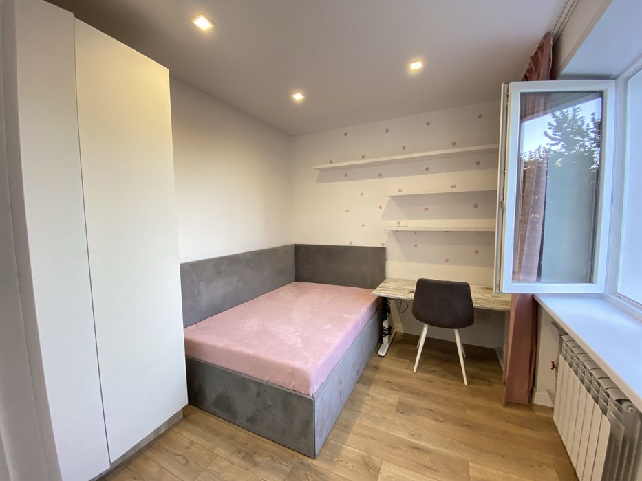 Продам 4к квартиру в Центрі