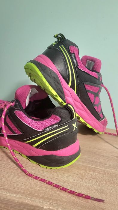 Кросівки кросовки водонепроницаємі crane waterproof 39 розмір