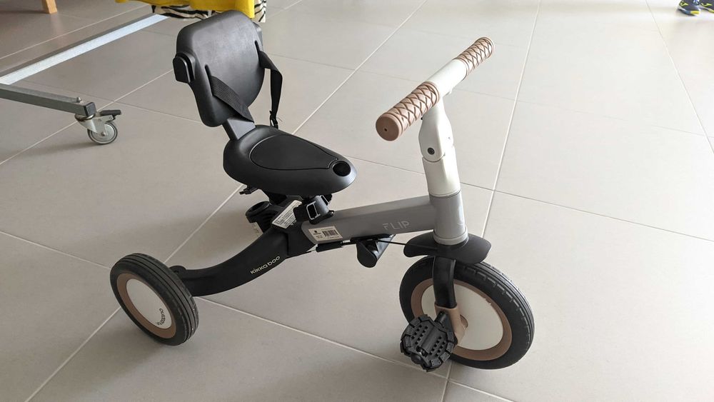 Trciclo Kikka boo flip com 4 modos de uso