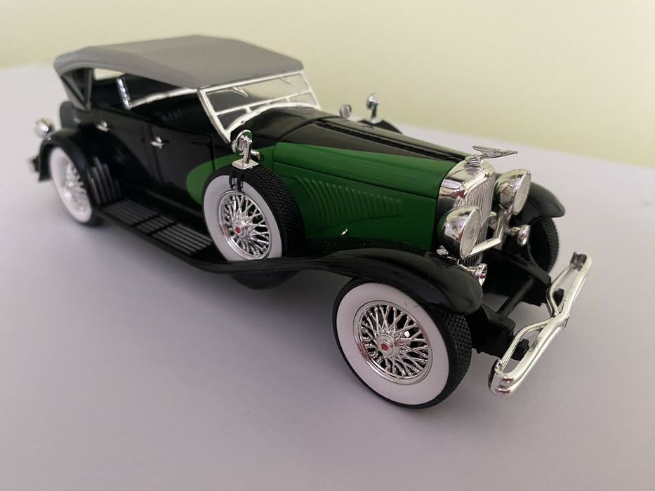 1934 Duesenberg / Signature 1:32