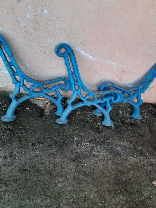 Ніжки стійки для лавки (чавун)