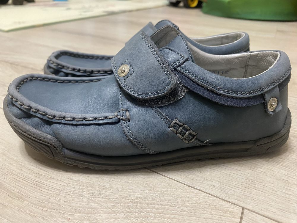 Шкіряні туфлі мокасіни для хлопчика Bartek 33р,21см в ідеальному стані