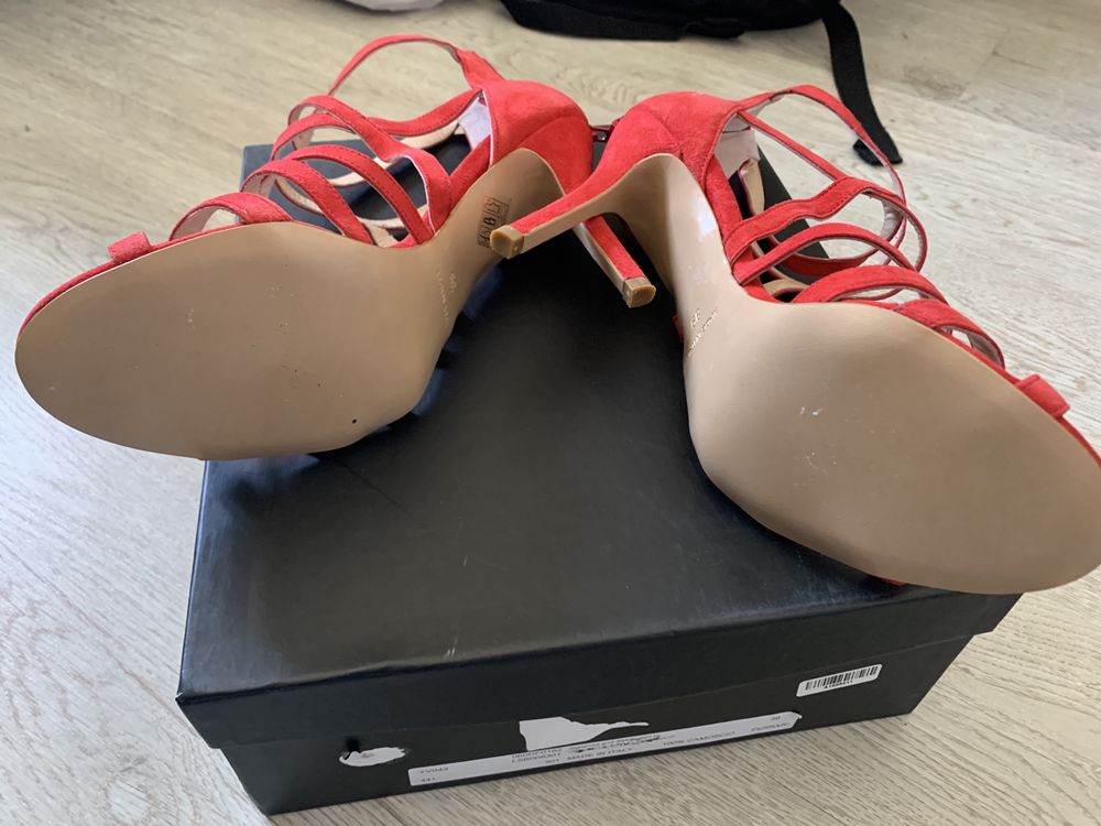 Sapato vermelho 39