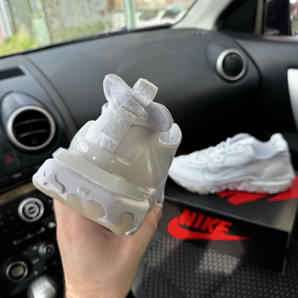 Чоловічі кросівки найк реакт білі сітка Nike React Vision white