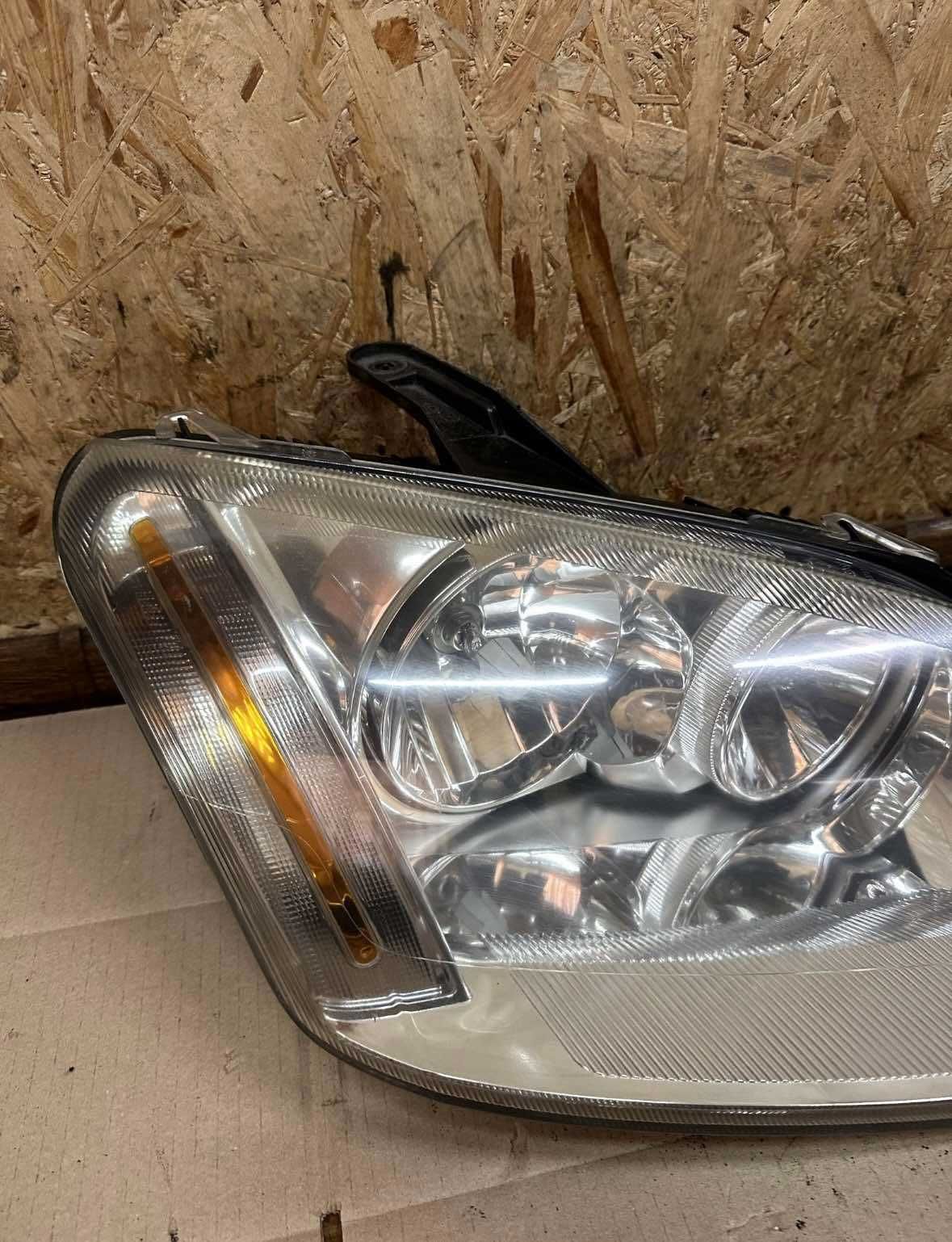 Ford c-max 1 I Lampy Przód Przednie  Lewa Prawa Europa cana za 1 st