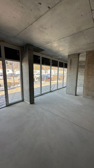 Продається комерційне приміщення  – ідеальне місце для вашого бізнесу