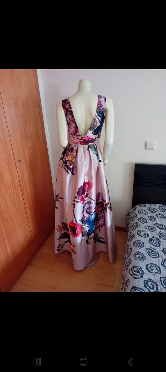 Vestido XS Kaoâ novo