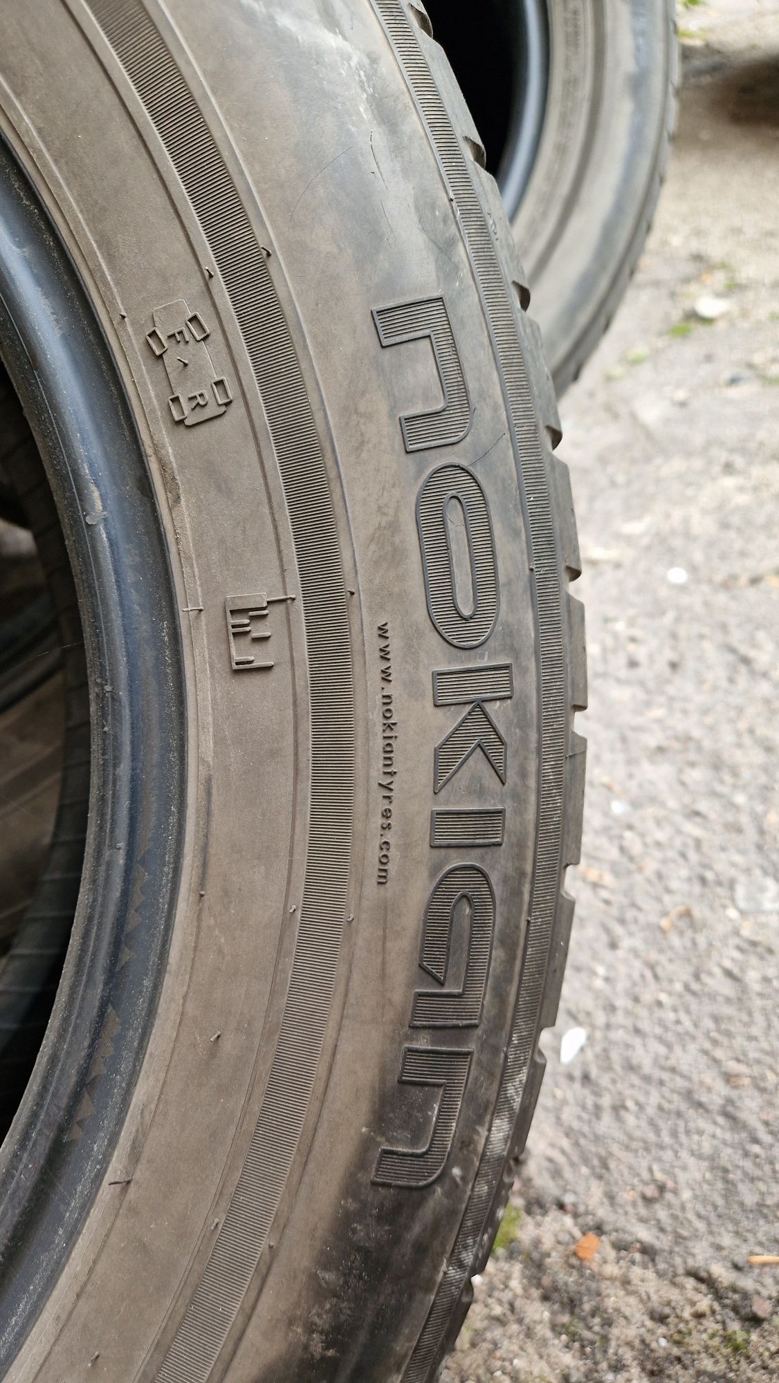 Шины Nokian 235/60r17 зимние