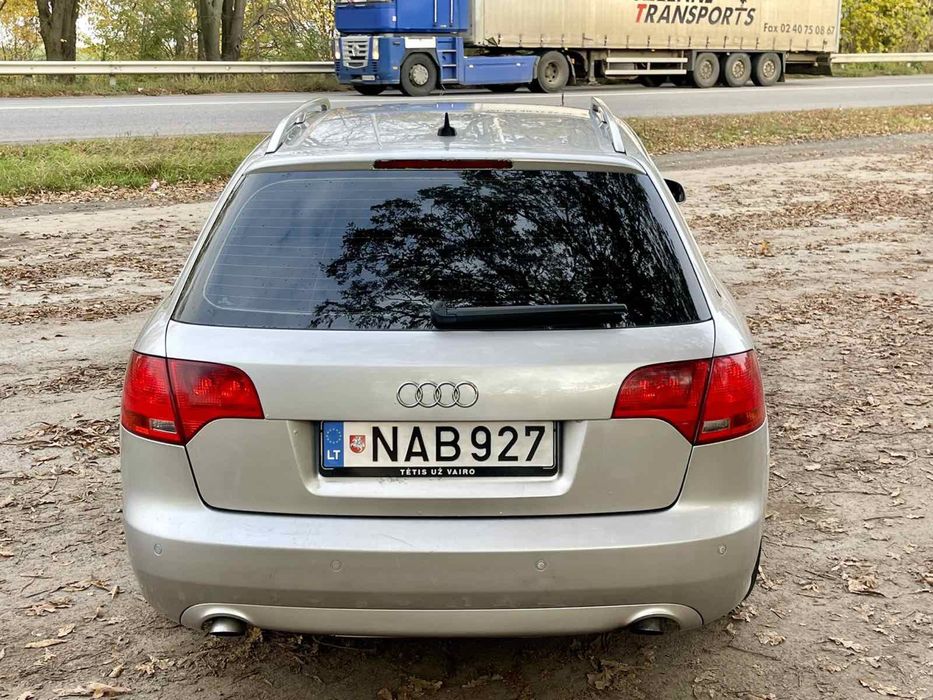 В продажі Audi a4b7 2007 рік випуску