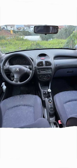 Peugeot 206 1.1  A/C