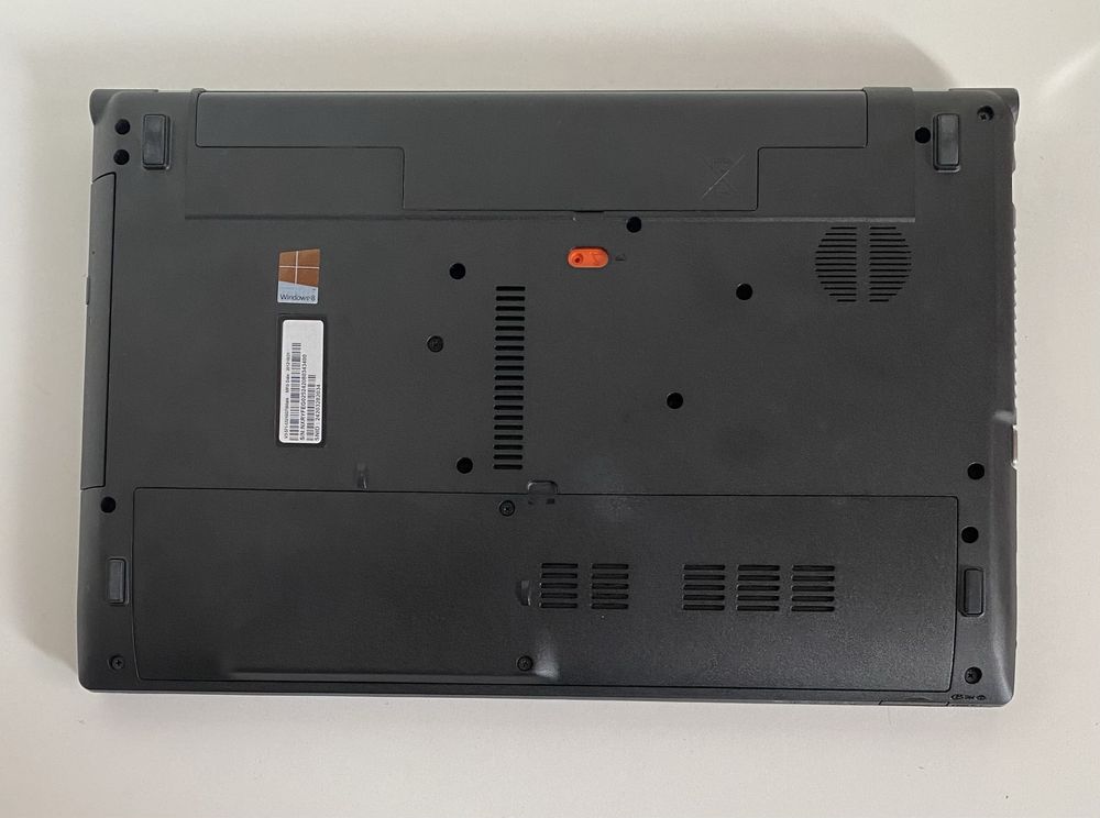 Acer Aspire V3-571 15.6" i5-3210m 8/720GB HDD/ідеальний для навчання