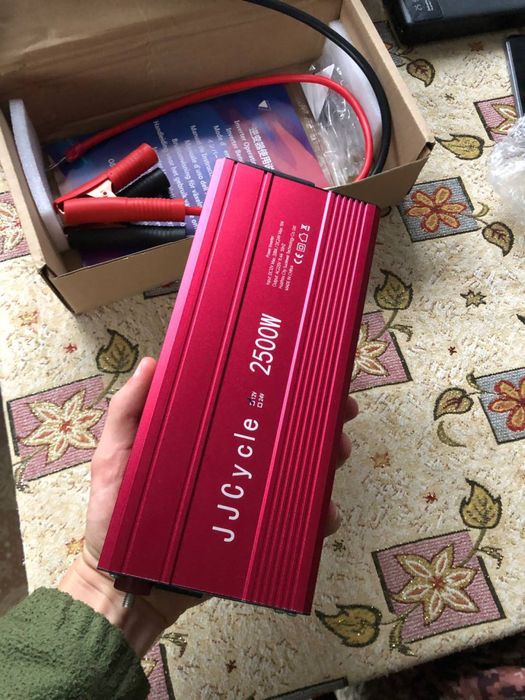 Інвертор перетворювач 12v - 220v 2500w НОВИЙ