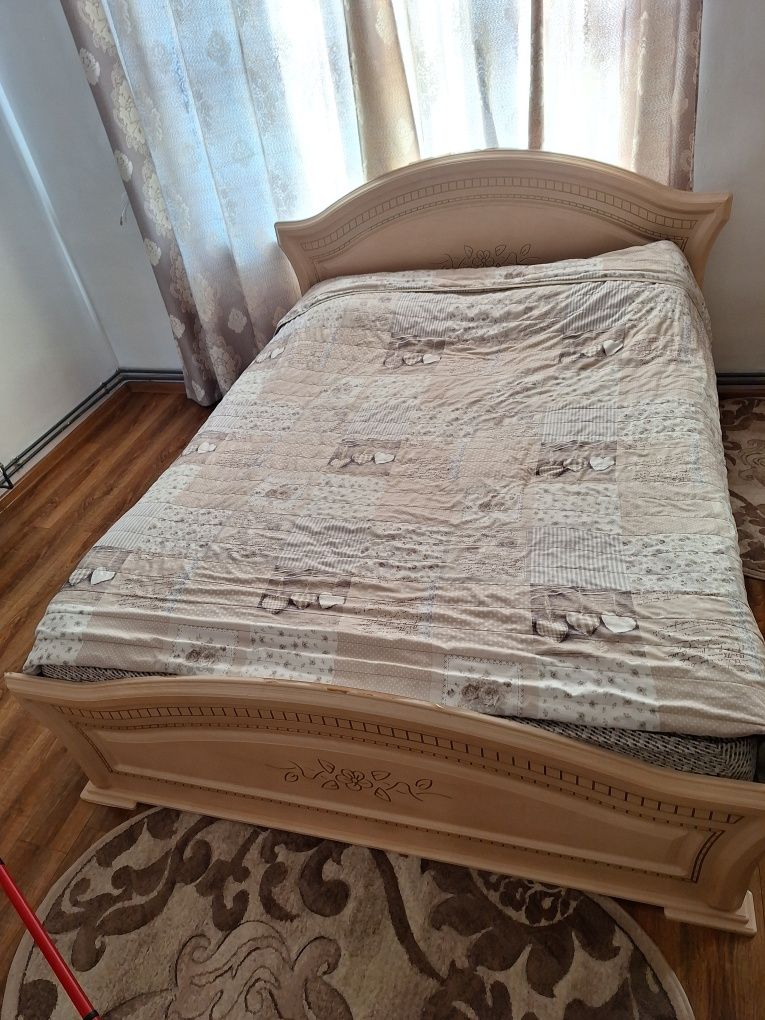 Продам ліжко двоспальне