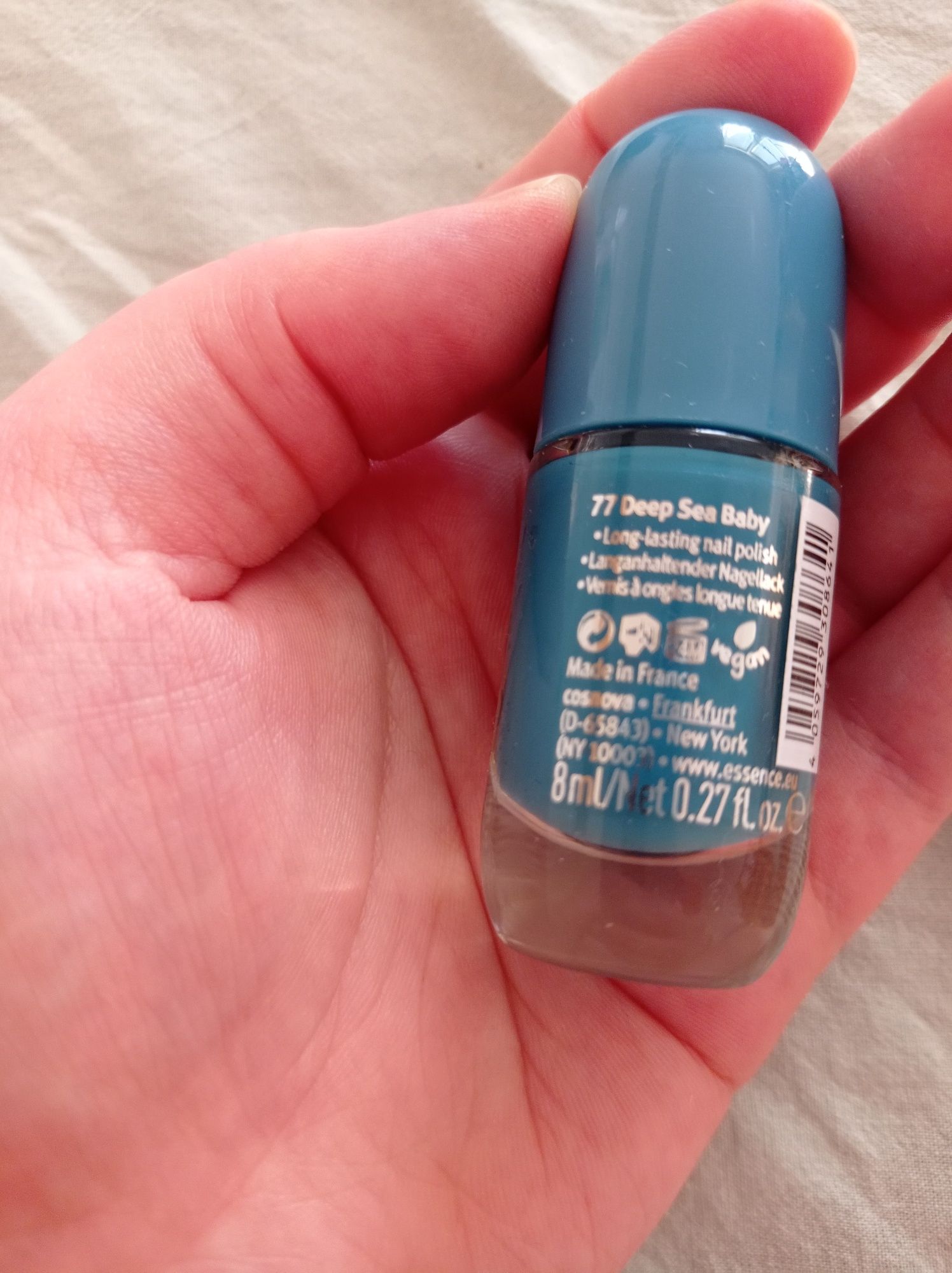 Essence lakier do paznokci shine last&go! 77 gel nail polish