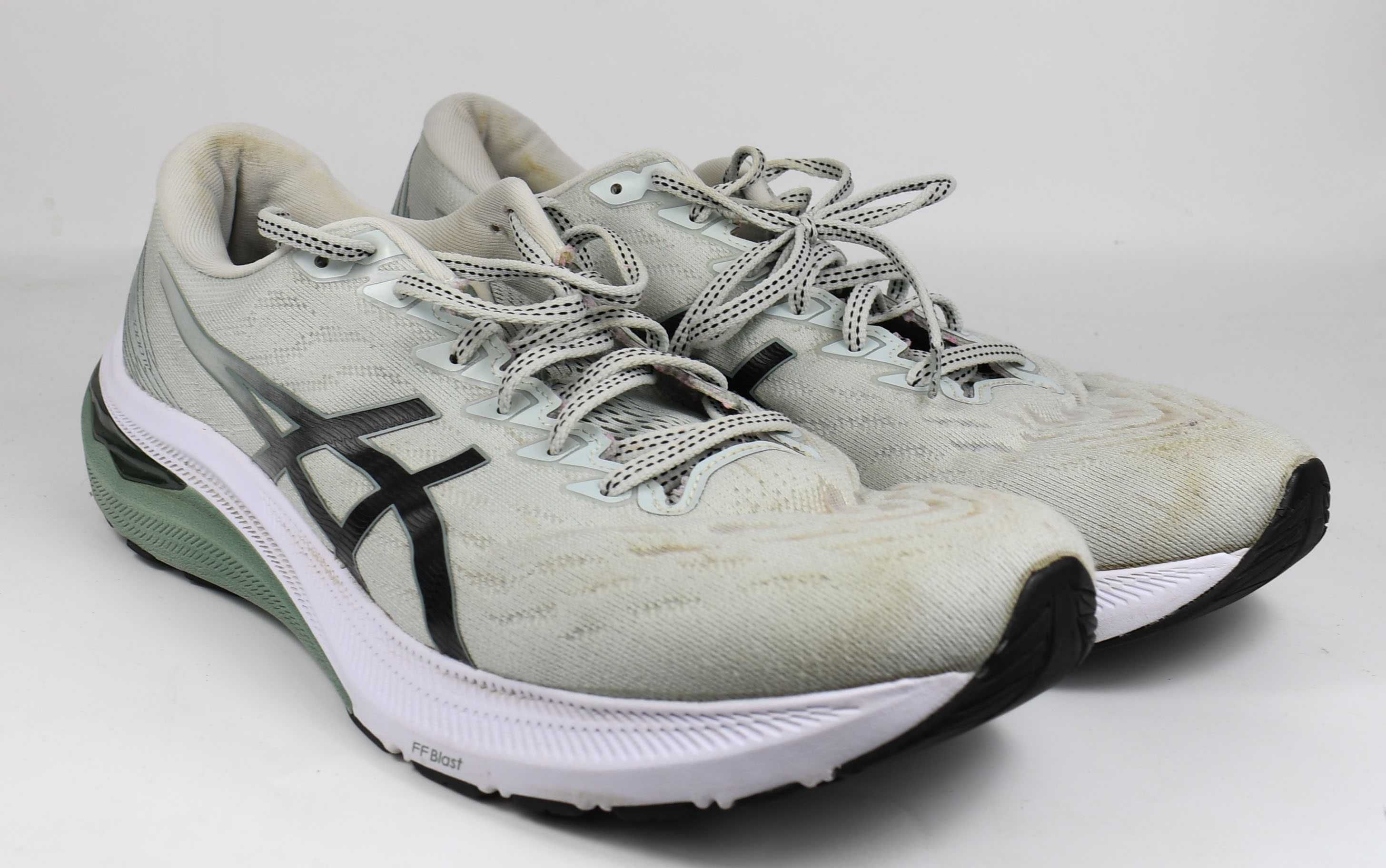 Używane z wadą Buty Asics GT-2000 11  roz. 48