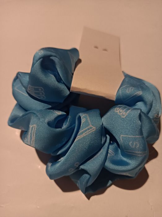 Gumka satynowa do włosów niebieska nowa